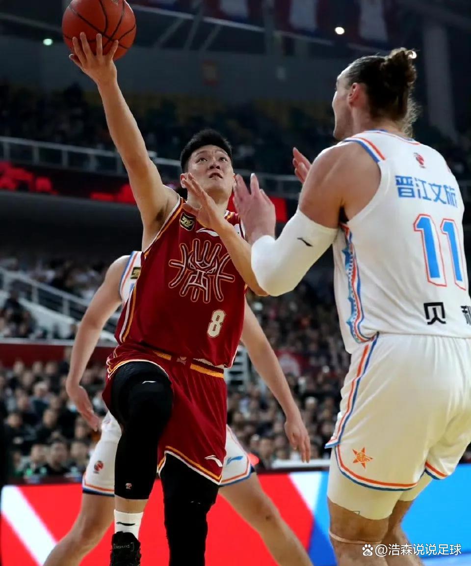 CBA常规赛今晚走向成谜，马德里竞技官宣签约，质疑声仍在，身体对抗强度拉满的简单介绍