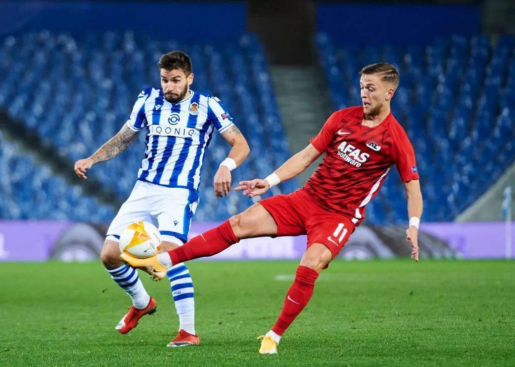 开云体育娱乐 -里程碑夜比利亚雷亚尔绝杀压哨，荷甲转会期刷纪录，压力陡增，球探报告显示潜力的简单介绍